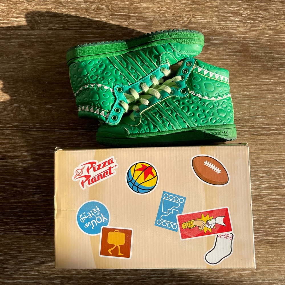 Adidas Toy Story Rex Top Ten Sneakers Sz 1